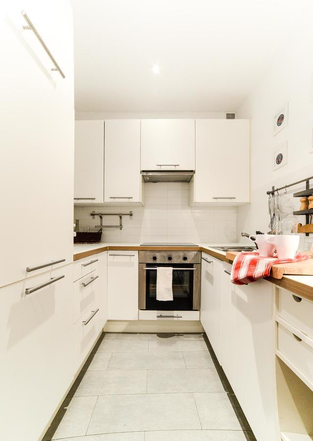 Sunny Apartment In Old Town Warsawa Bagian luar foto